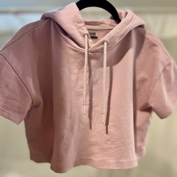 Gymshark Legacy Short Sleeved Cropped Hoodie - Picture 4 of 7